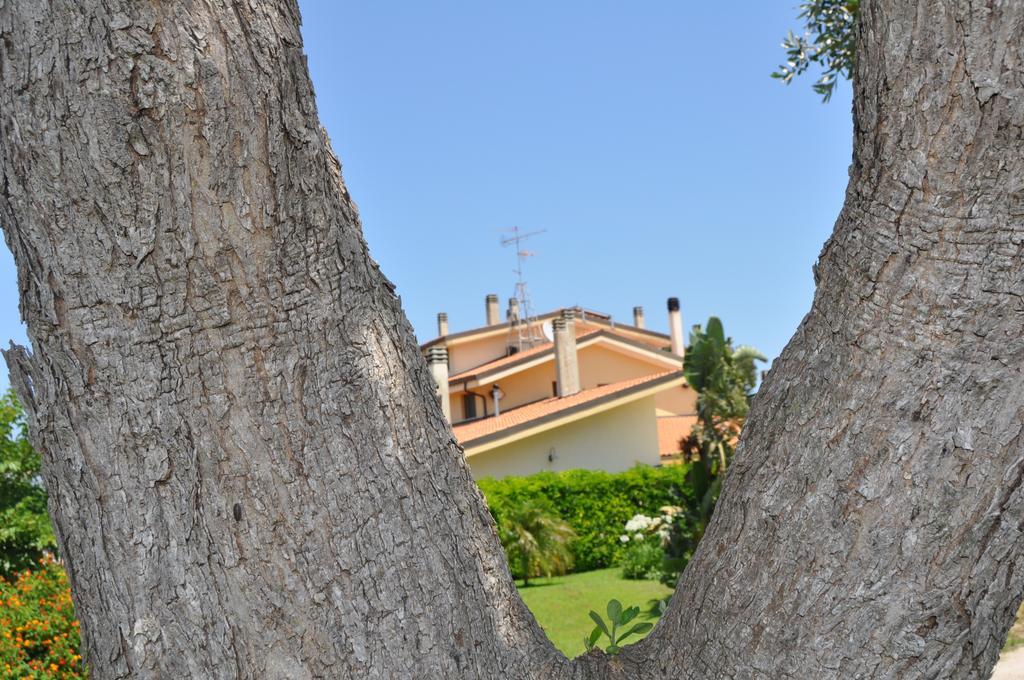 Bed & Breakfast Giardini Di Marzo Lecce Buitenkant foto