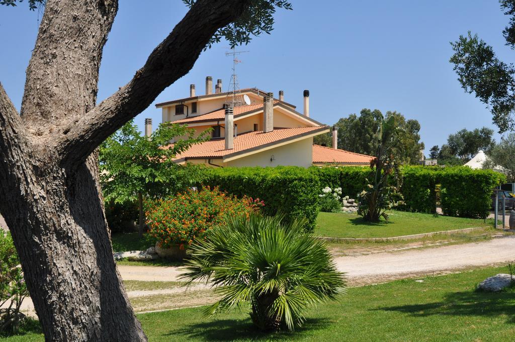 Bed & Breakfast Giardini Di Marzo Lecce Buitenkant foto