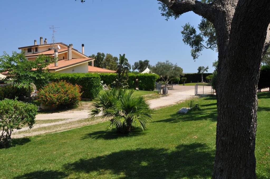 Bed & Breakfast Giardini Di Marzo Lecce Buitenkant foto