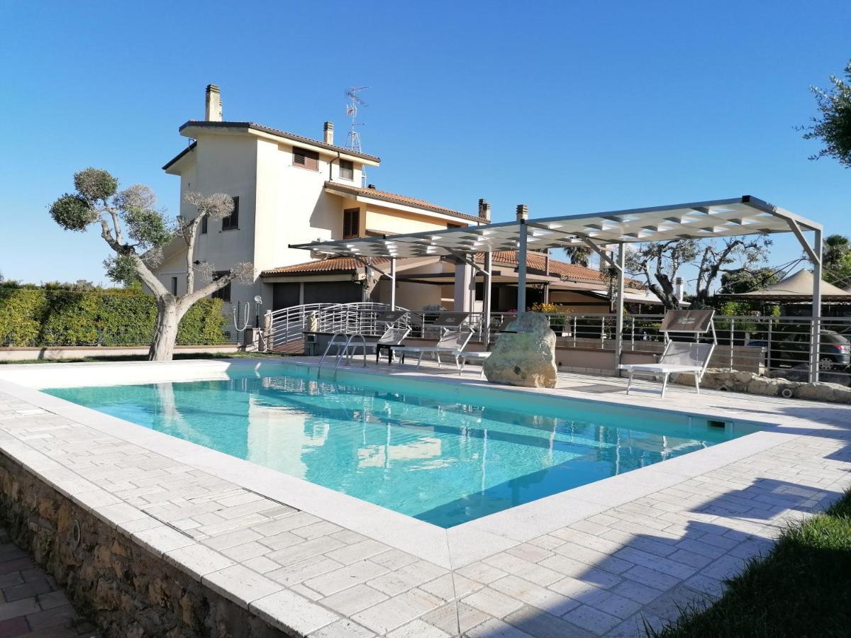 Bed & Breakfast Giardini Di Marzo Lecce Buitenkant foto